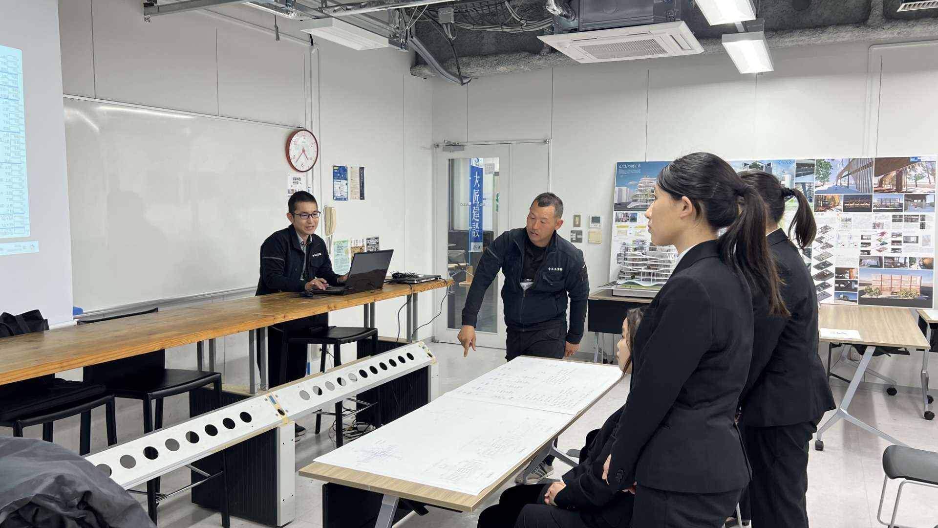 合同説明会　in　麻生建築＆デザイン専門学校